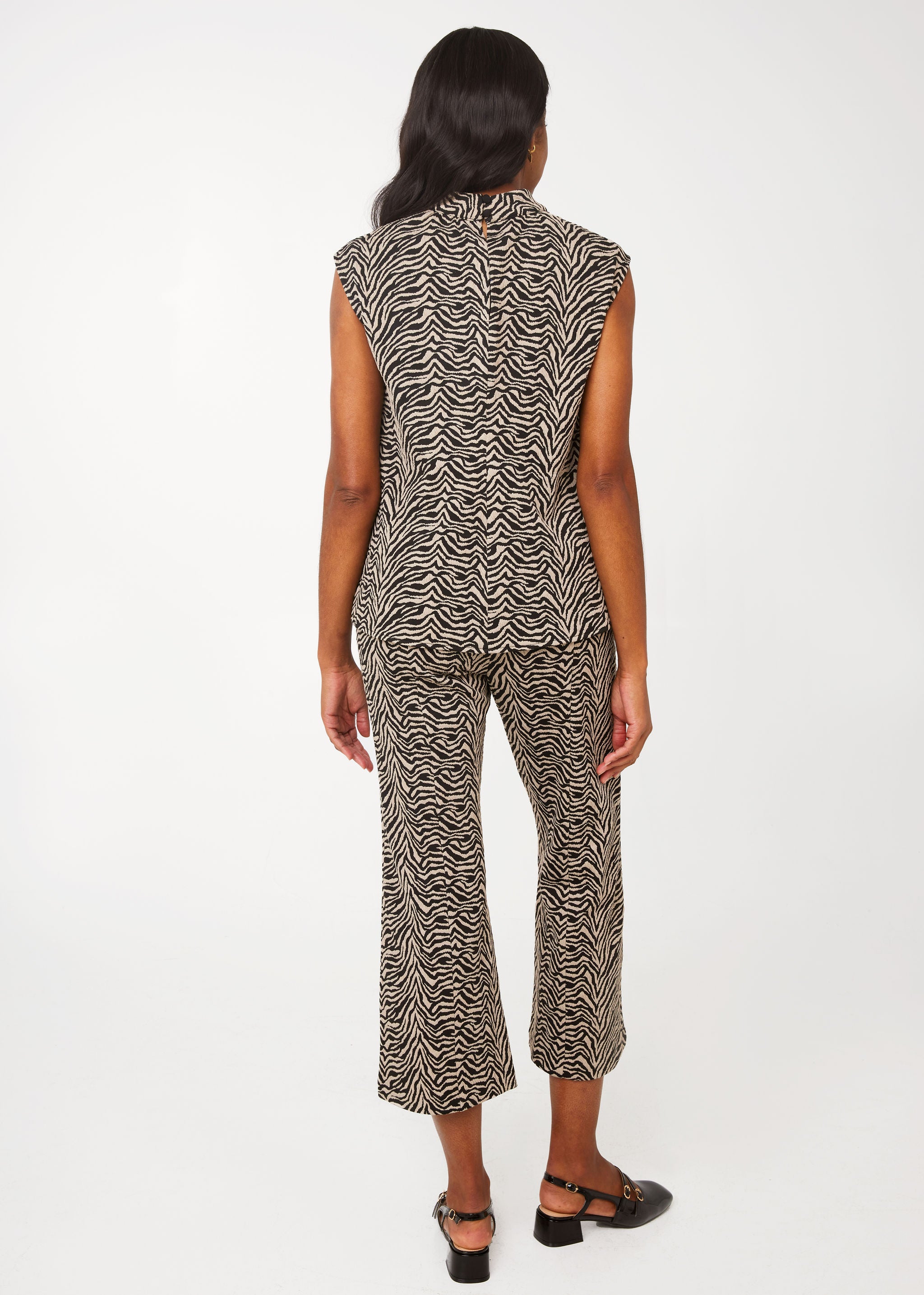 Brynn Top Zebra Jacquard