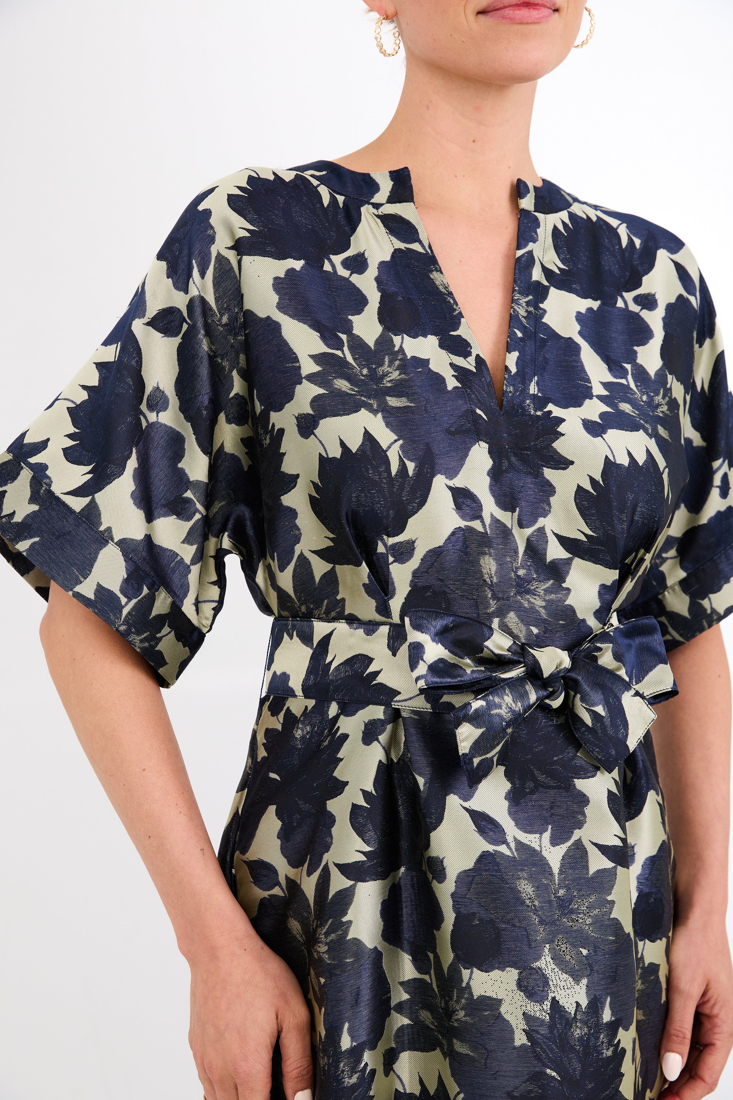 Evelyn Dress Ivory and Navy Floral Silhouette Jacquard