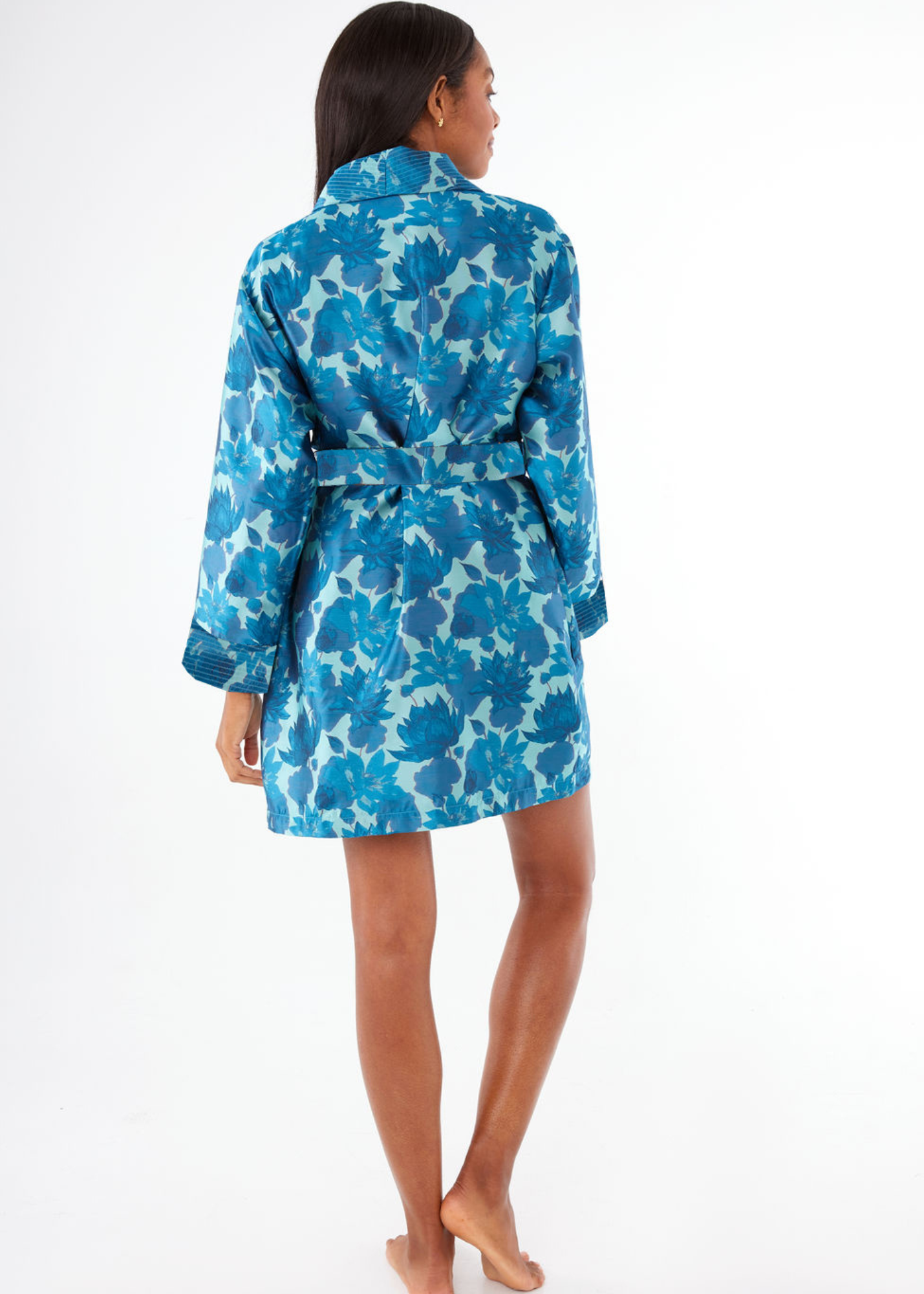 Bridget Robe Short Blue Floral Silhouette Jacquard