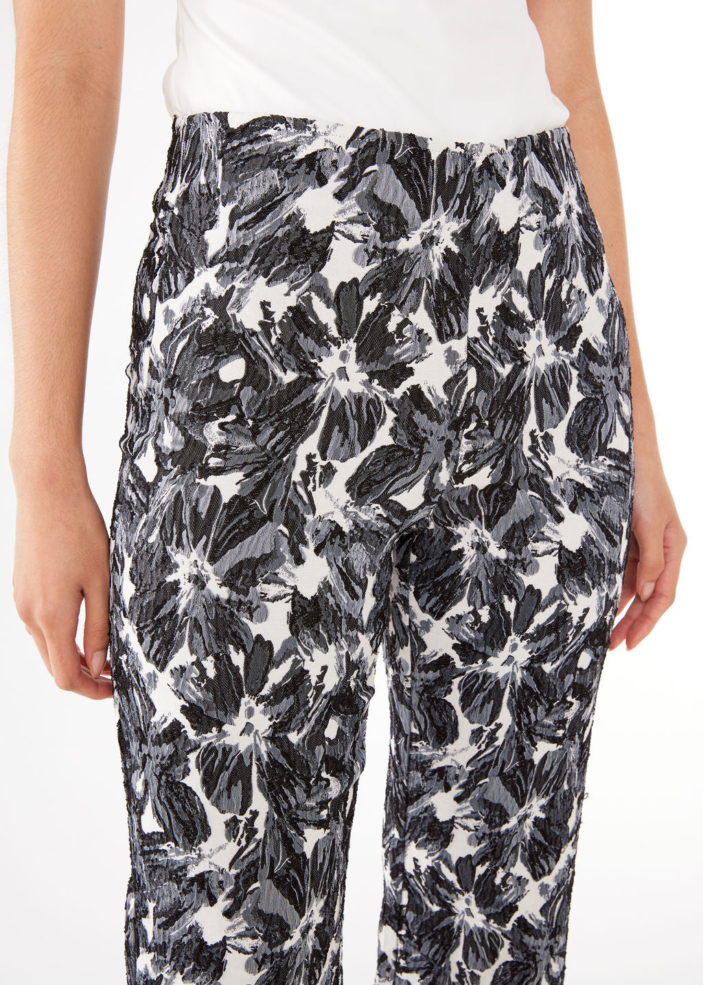 Blair Pant Black & White Hibiscus Jacquard