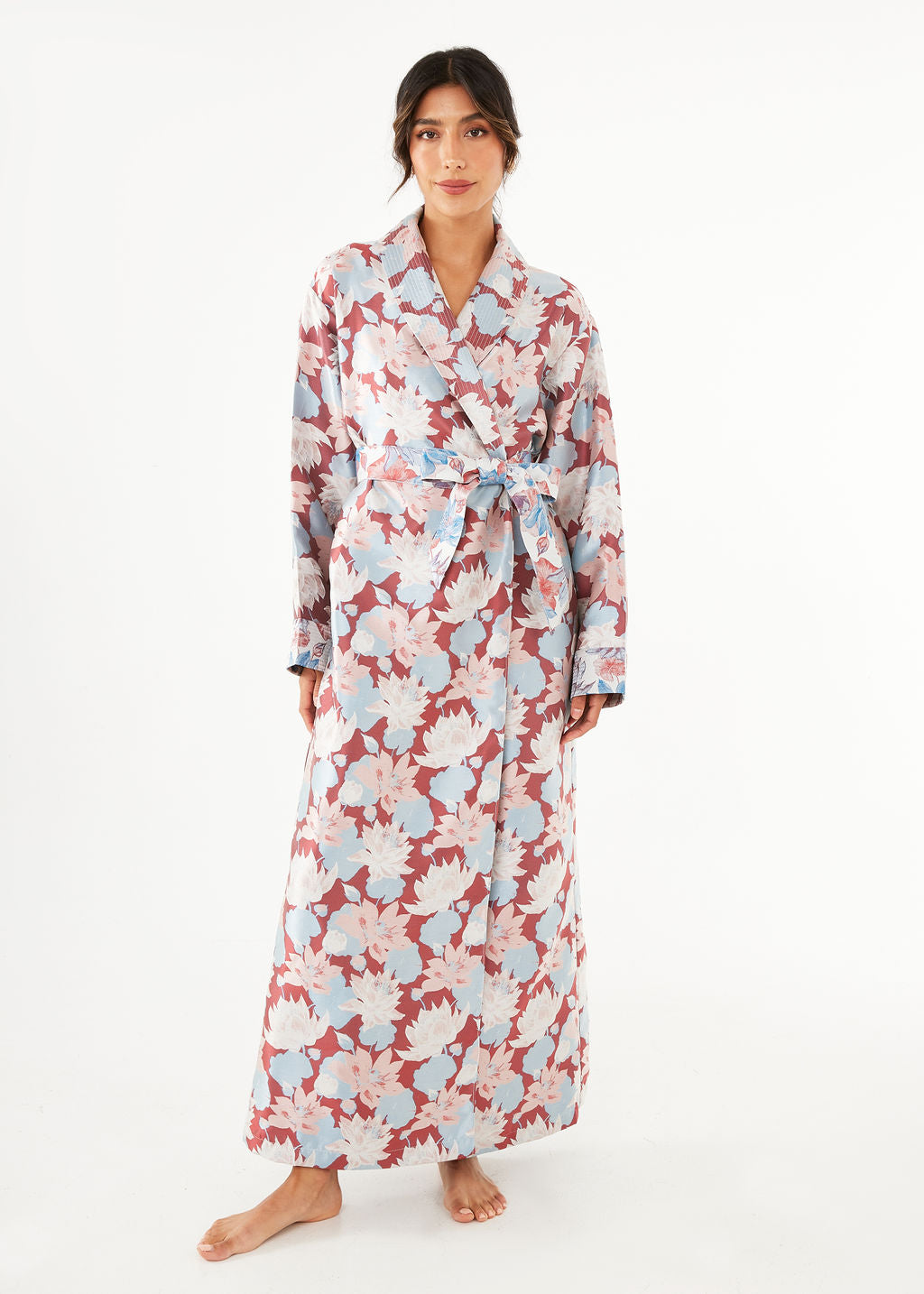 Bridget Robe Red Floral Silhouette Jacquard