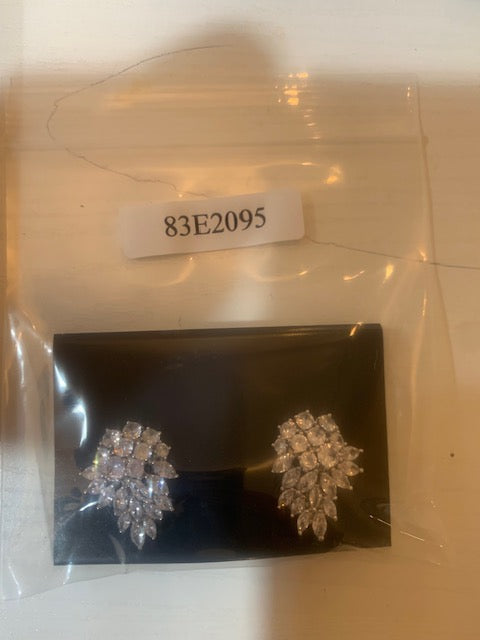 Silver CZ Feather Clip Earring -83E2095