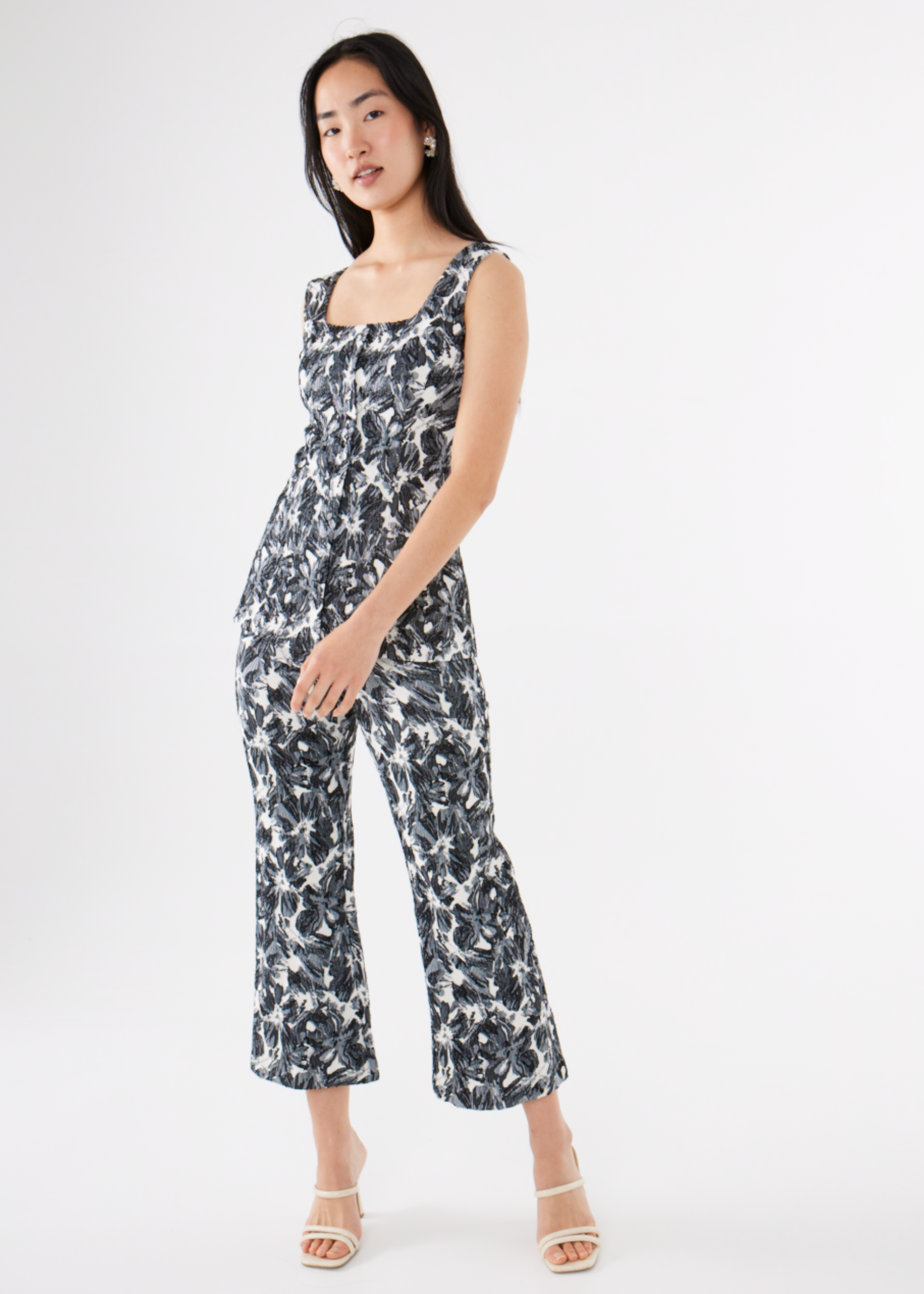 Blair Pant Black & White Hibiscus Jacquard