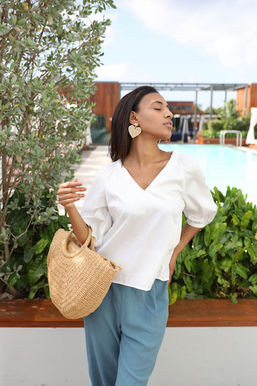 anna top white