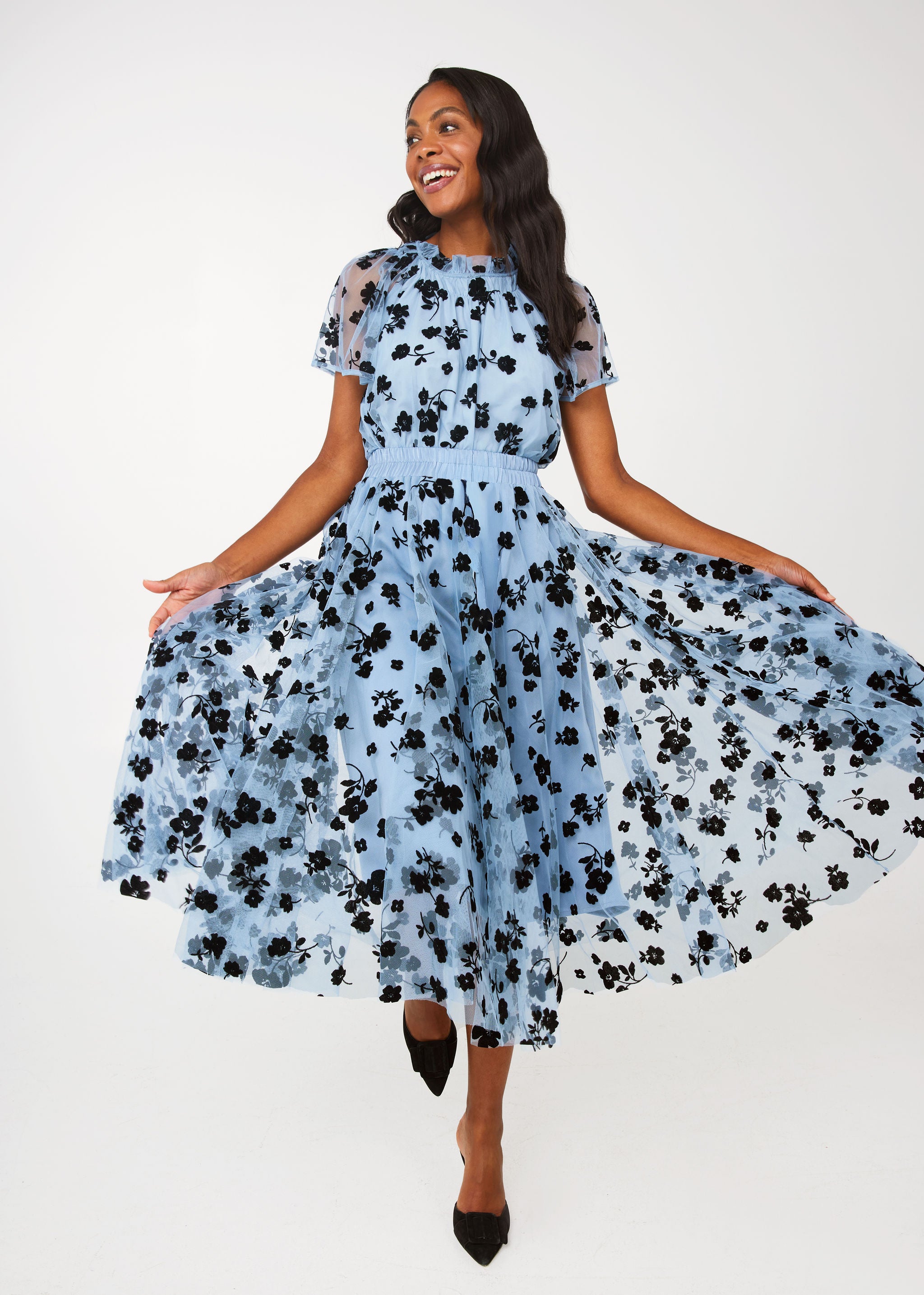 Sue Skirt Blue Floral Velvet Tulle