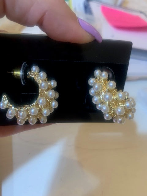 Gold Pearl Caviar Hoop Earring - 28E8837